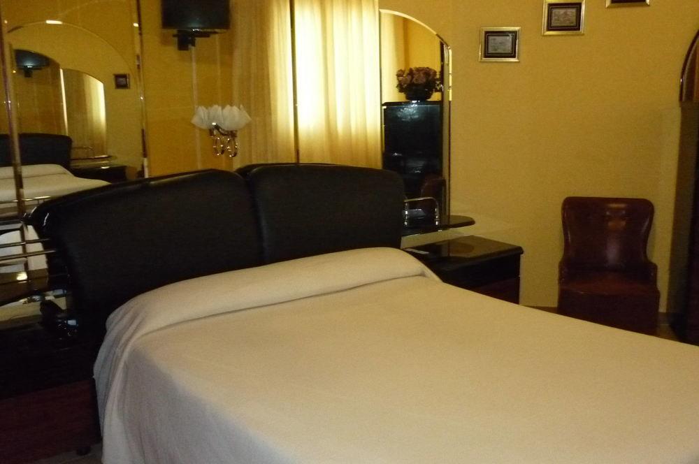 Hotel Francisco Javier A Coruna Exterior photo